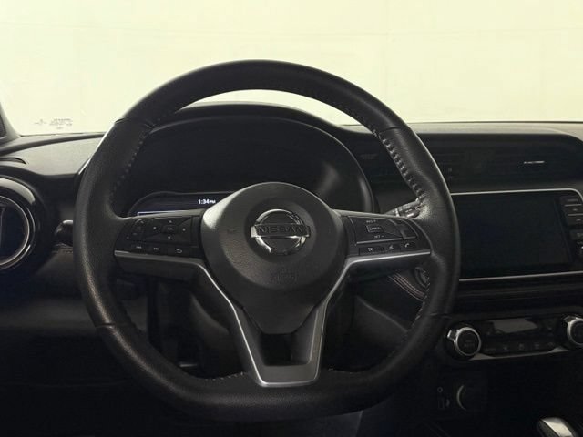 Used 2020 Nissan Kicks SR w/ SR Premium Package FWD image 22