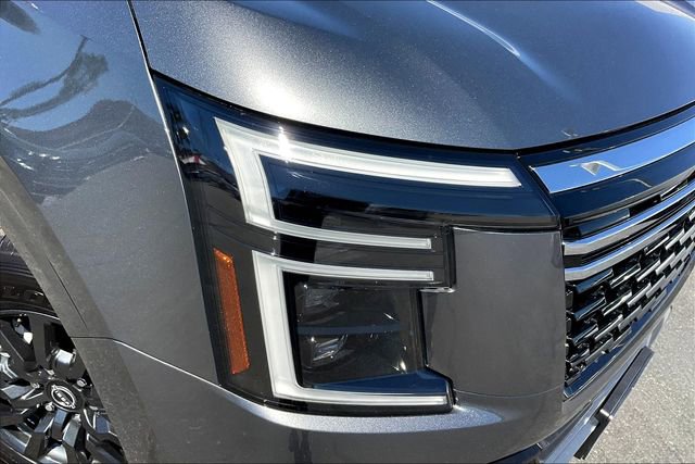 New 2026 Nissan Armada SV image 10