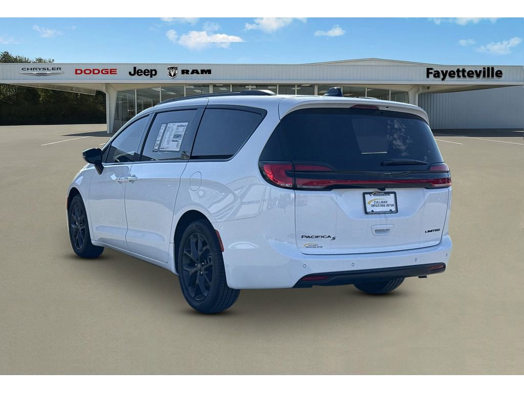 New 2026 Chrysler Pacifica Limited w/ S Appearance Package image 5