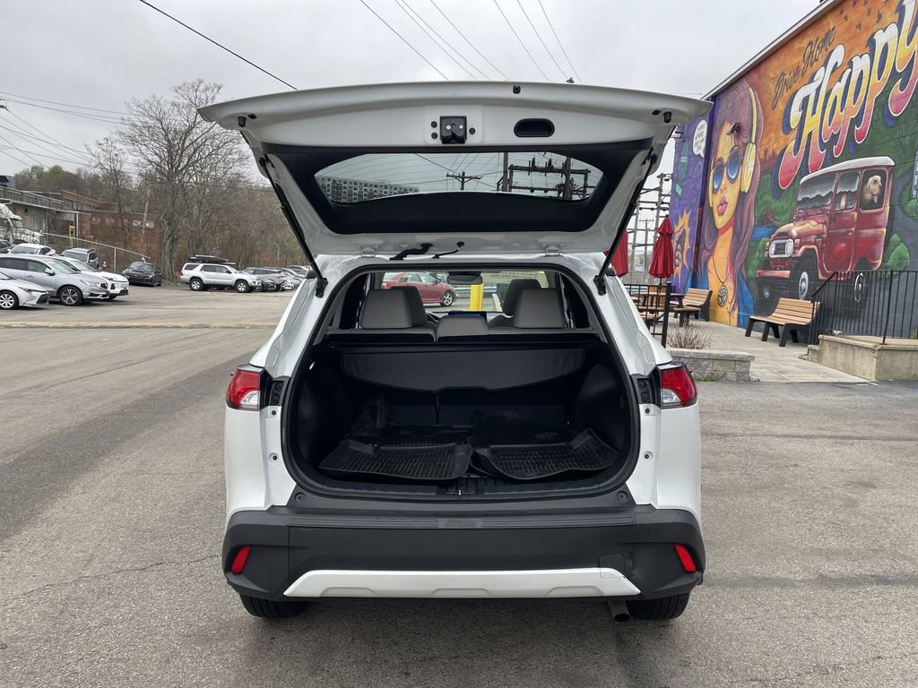 Used 2023 Toyota Corolla Cross LE w/ Moonroof Package AWD/4WD image 14