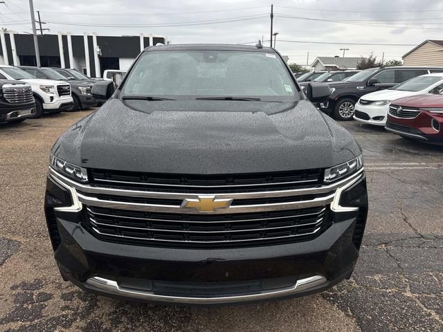 Used 2022 Chevrolet Suburban LT RWD image 2