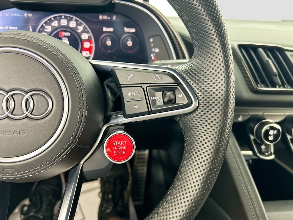 Used 2021 Audi R8 V10 RWD image 12