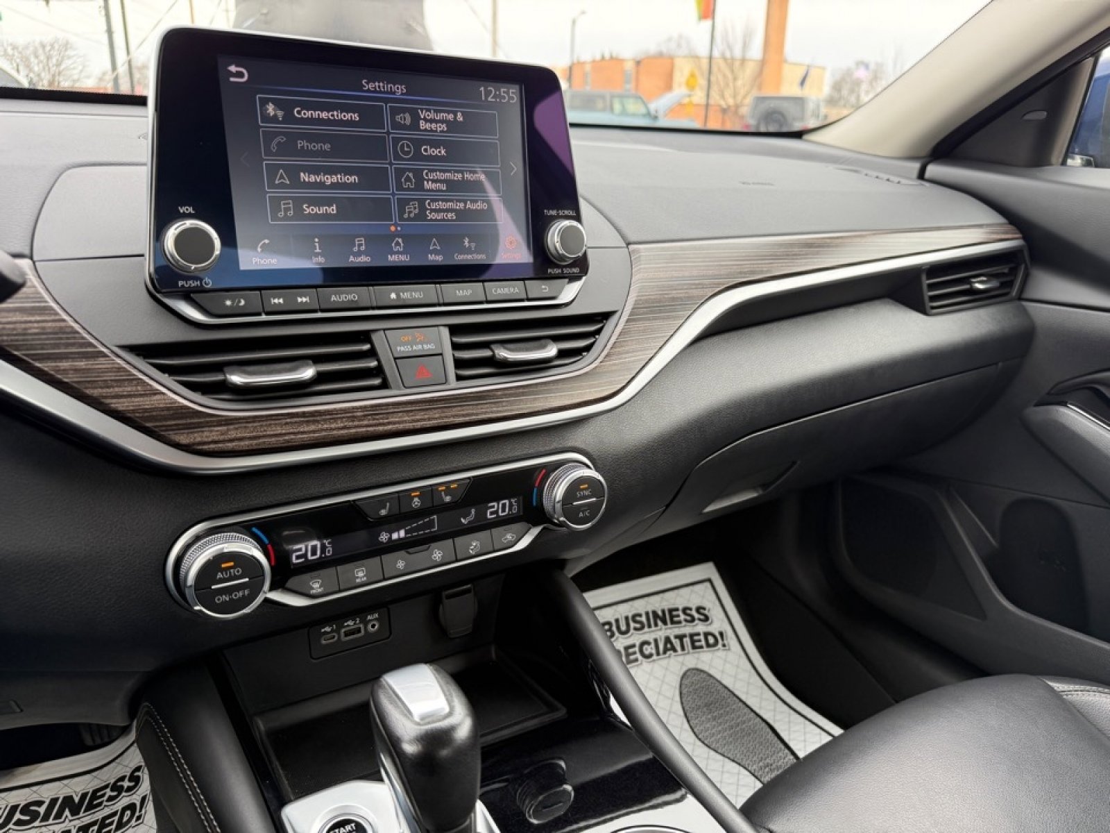 Used 2022 Nissan Altima 2.5 Platinum image 12