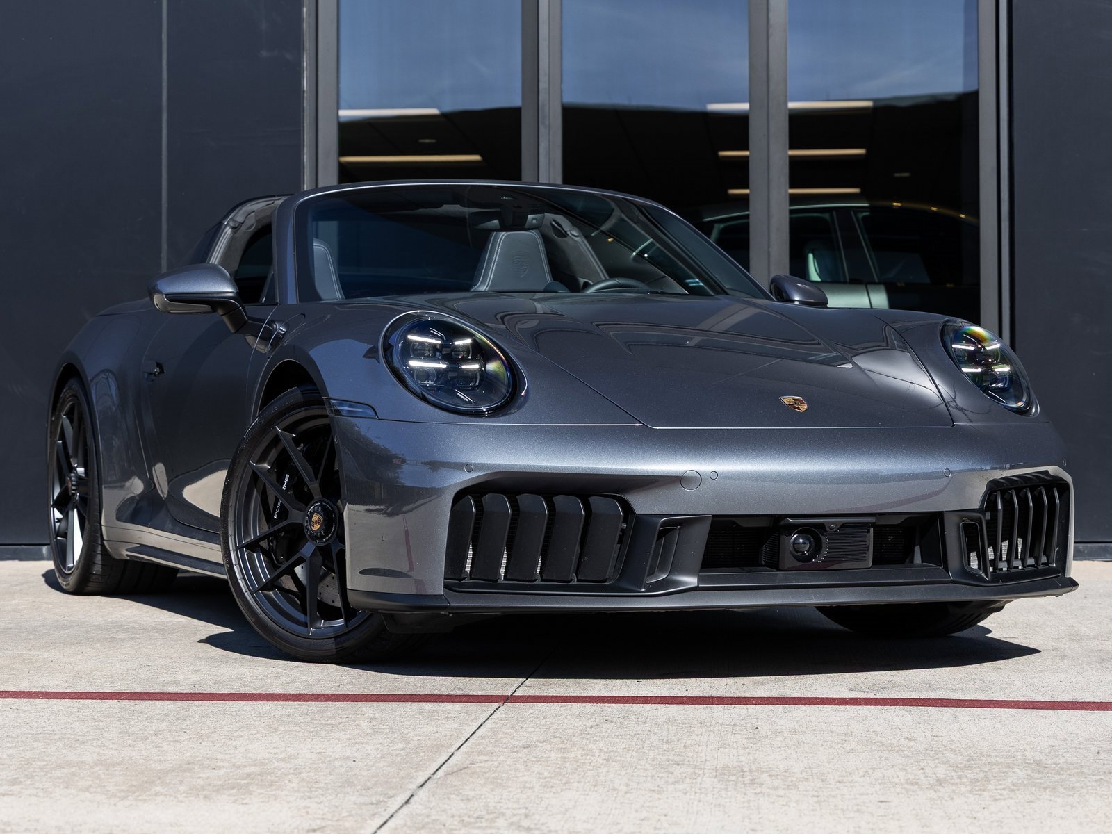 Certified 2025 Porsche 911 Targa 4 GTS image 6