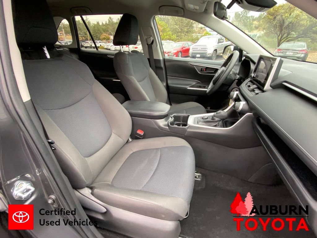 Certified 2024 Toyota RAV4 LE AWD/4WD image 16