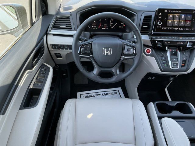 Used 2026 Honda Odyssey EX-L image 11