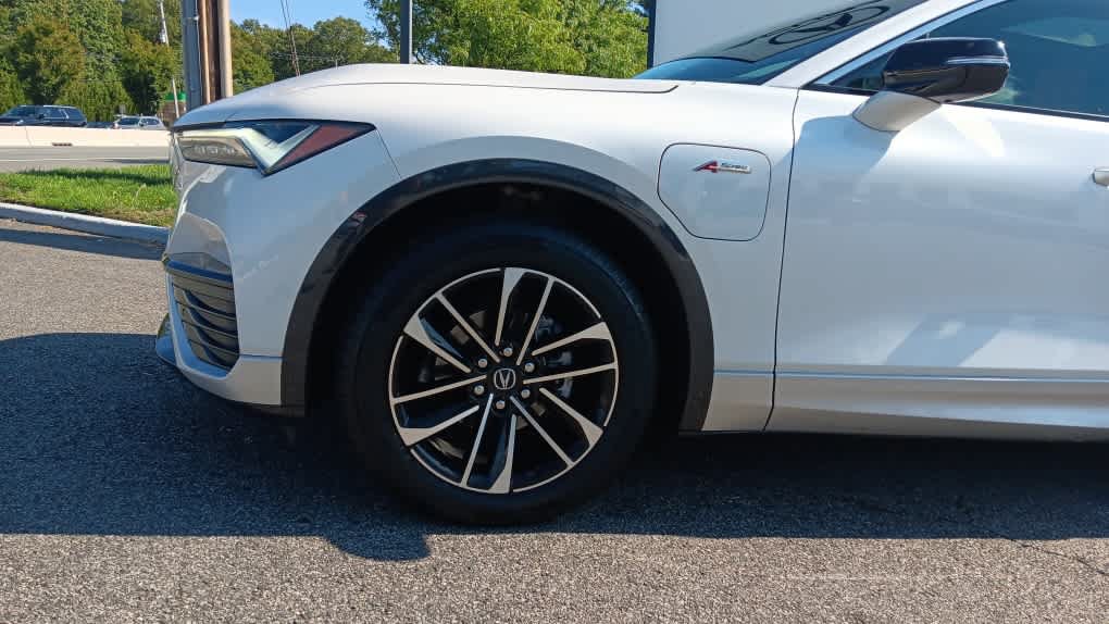 Used 2024 Acura ZDX A-Spec AWD/4WD image 10