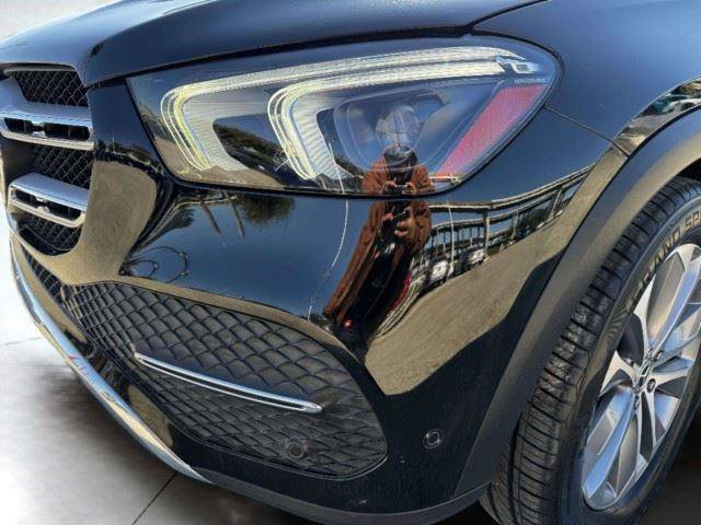 Used 2020 Mercedes-Benz GLE 450 4MATIC w/ Premium Package image 13