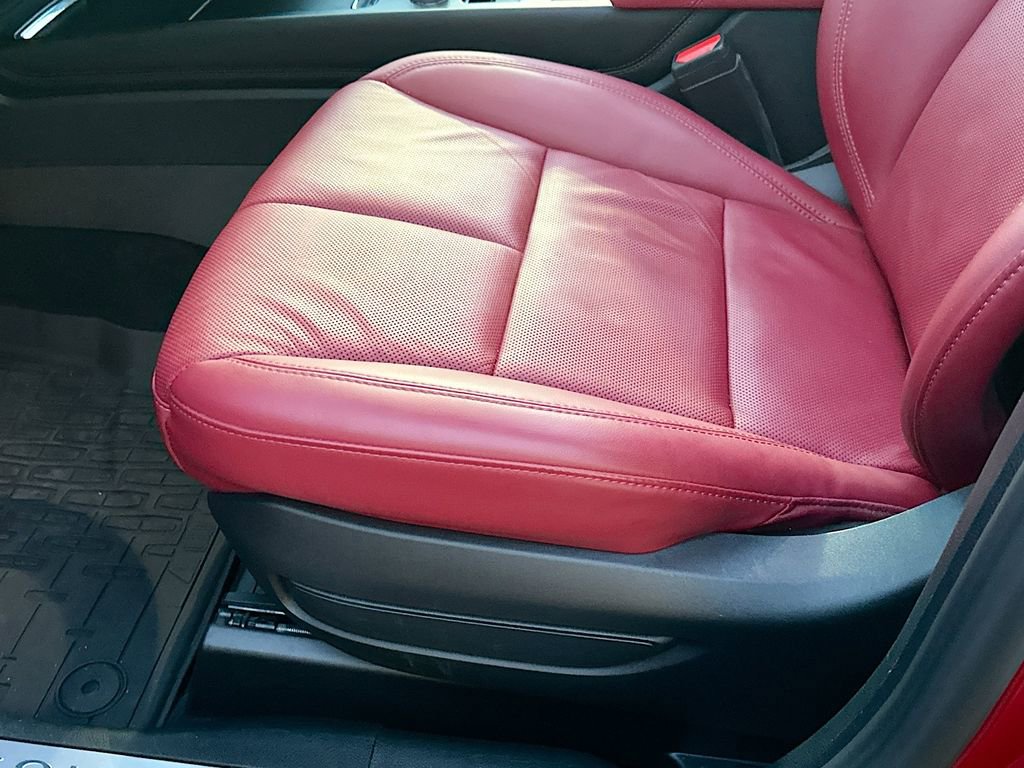 Certified 2025 Lincoln Corsair Reserve image 9