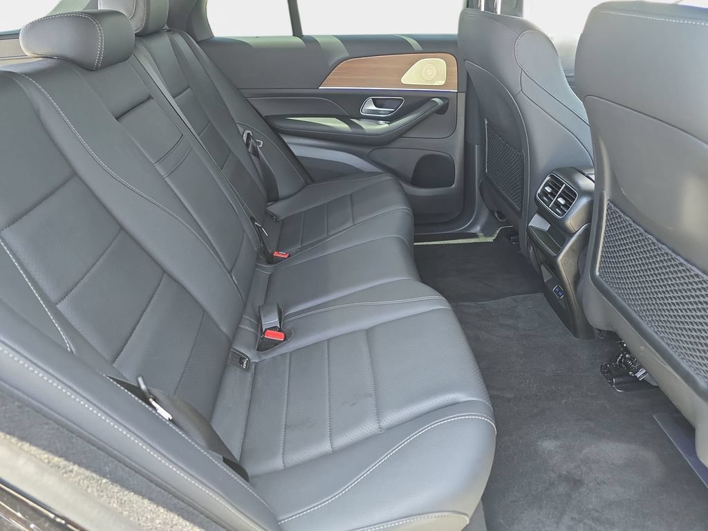 Used 2025 Mercedes-Benz GLE 350 4MATIC image 13
