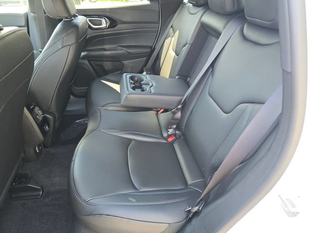 New 2026 Jeep Compass Limited w/ Sun, Sound & Navigation Group AWD/4WD image 34