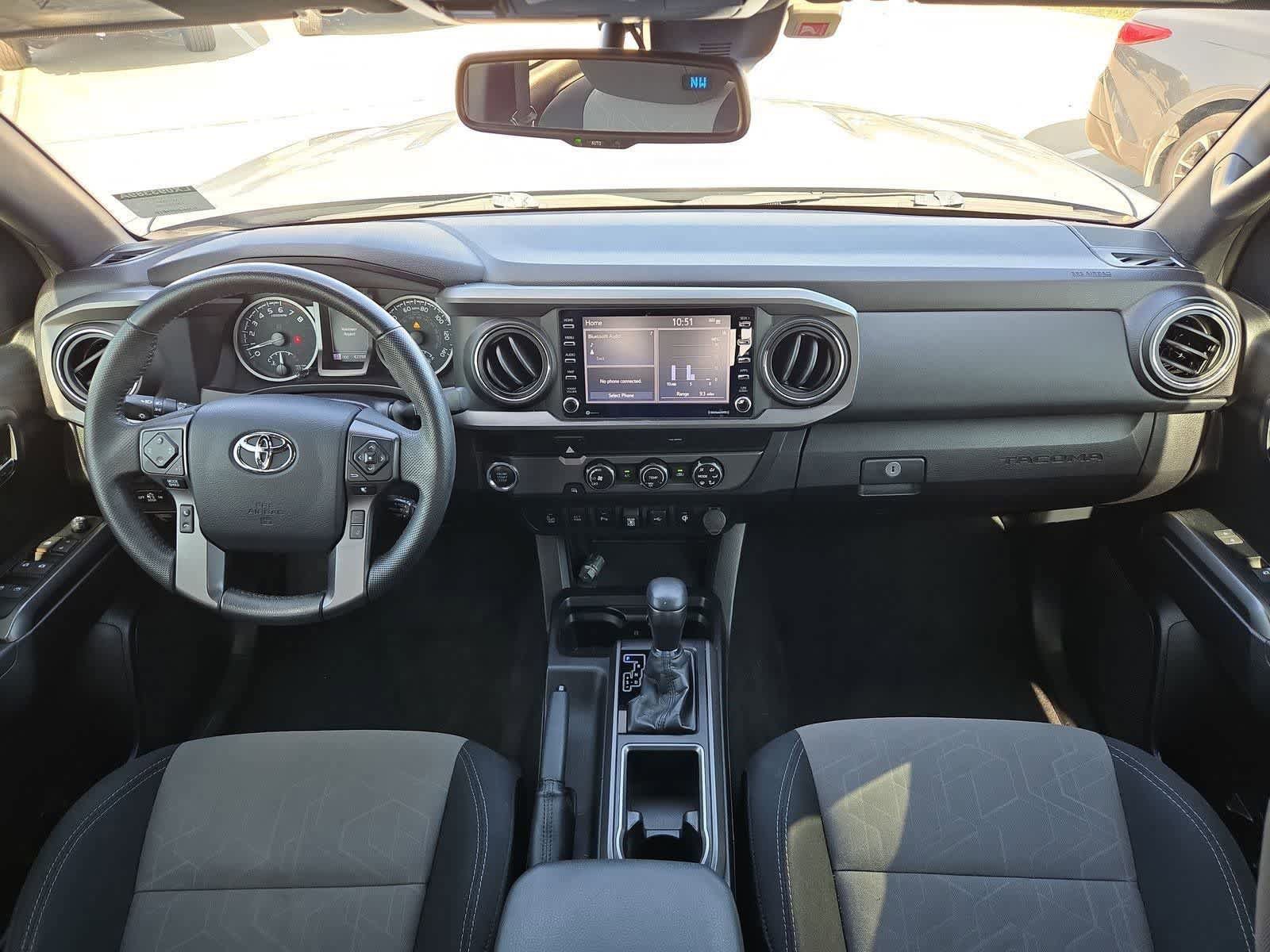 Used 2020 Toyota Tacoma TRD Sport w/ Technology Package RWD image 14