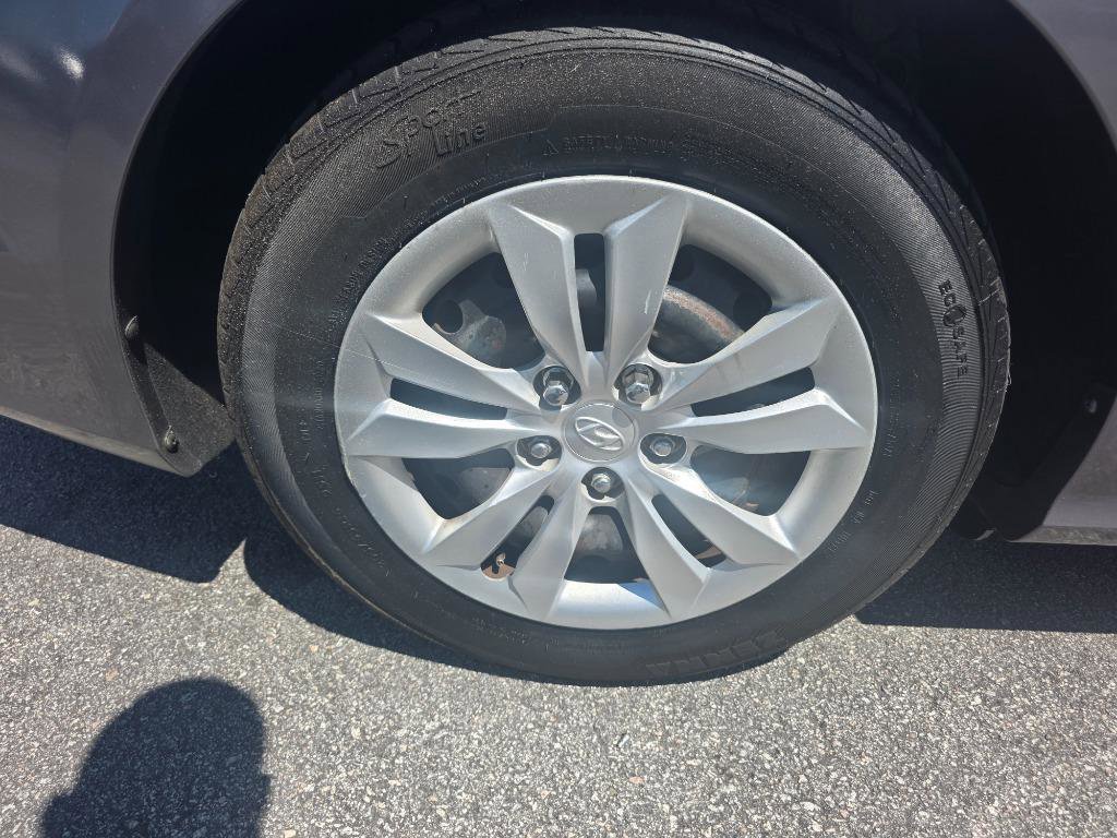 Used 2011 Hyundai Sonata GLS FWD image 19