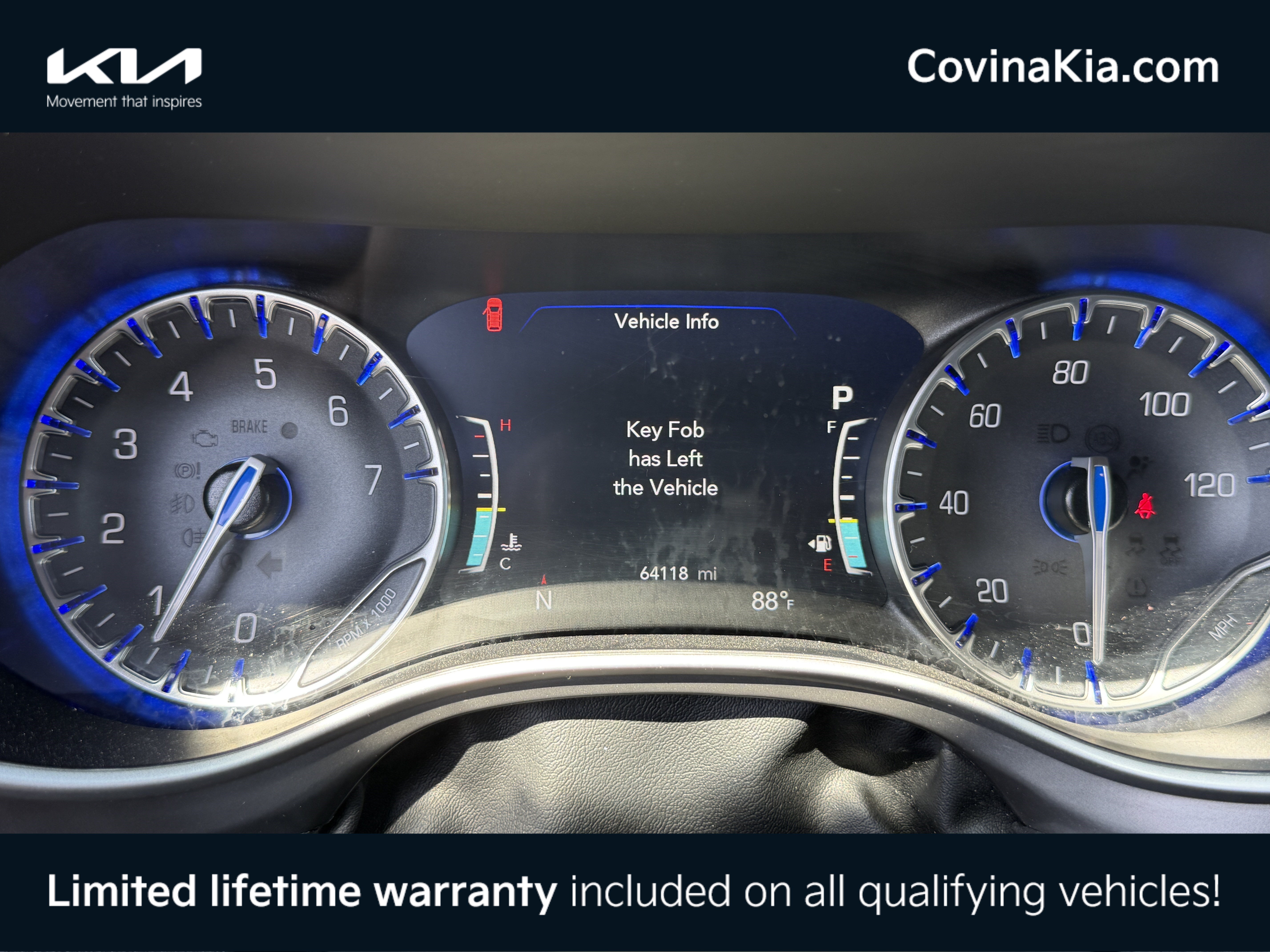 Used 2025 Chrysler Pacifica Select FWD image 21