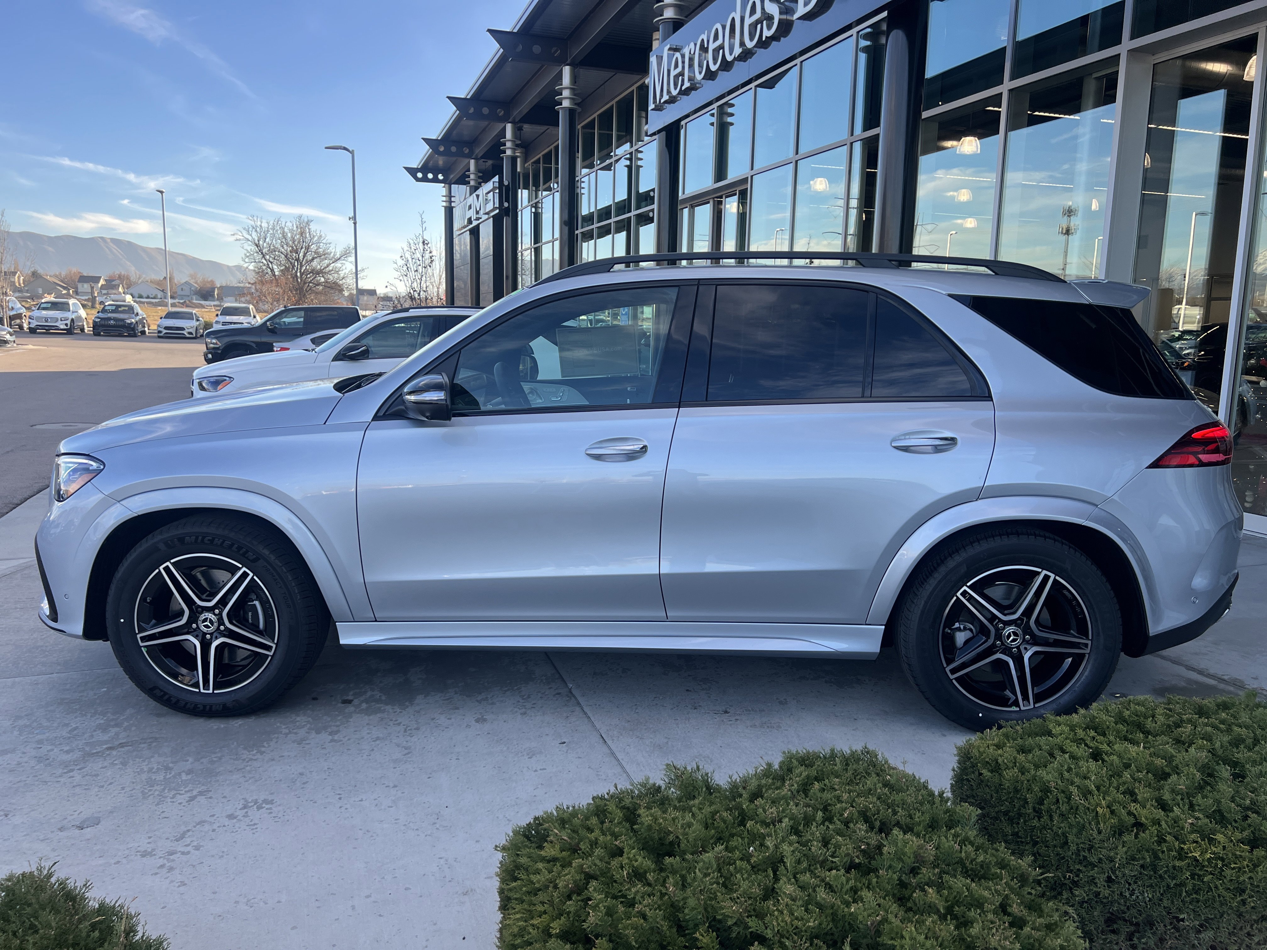 New 2026 Mercedes-Benz GLE 450 450 4MATIC image 8