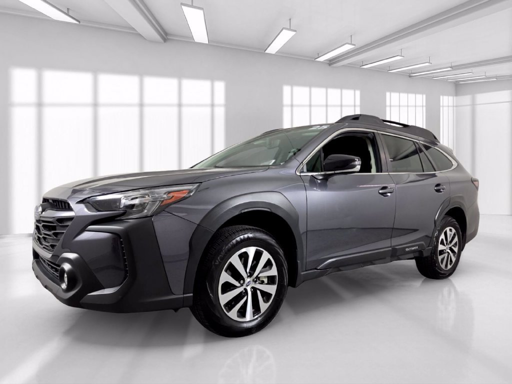 Certified 2025 Subaru Outback Premium AWD/4WD image 2
