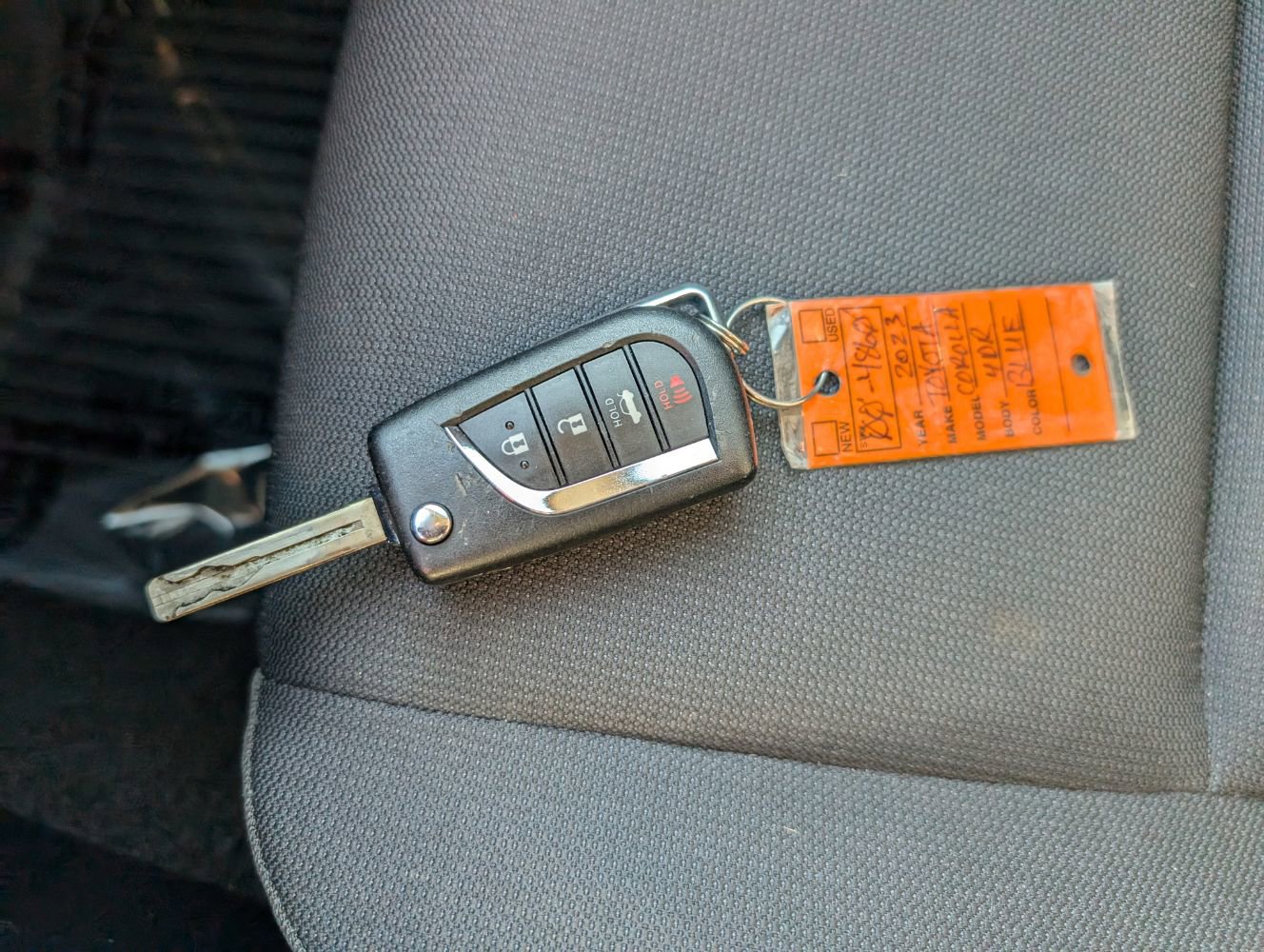 Used 2023 Toyota Corolla LE image 24