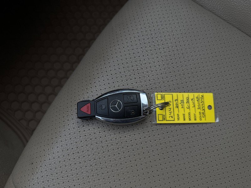 Used 2013 Mercedes-Benz C 300 4MATIC Sedan image 36