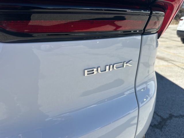 Used 2025 Buick Enclave Sport Touring w/ Power Package image 14