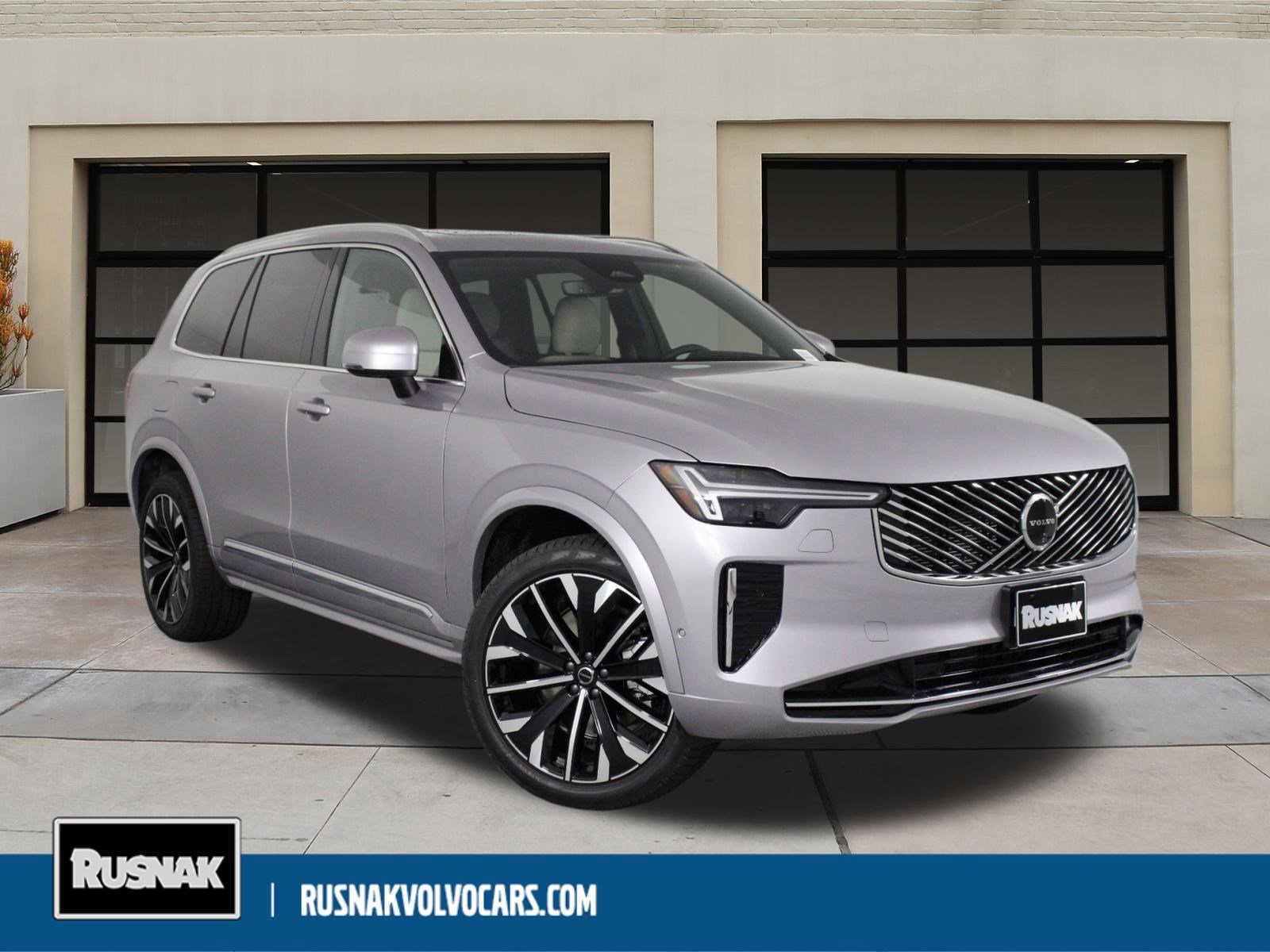 New 2026 Volvo XC90 B6 Plus w/ Protection Package Premier