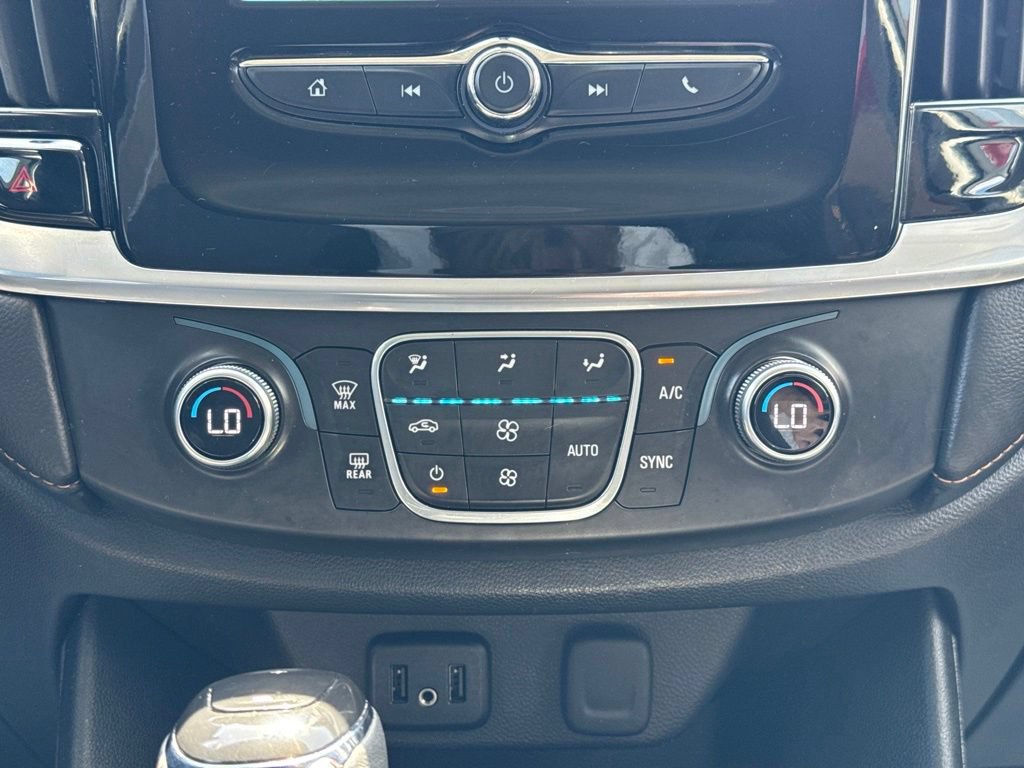 Used 2018 Chevrolet Traverse LS FWD image 21