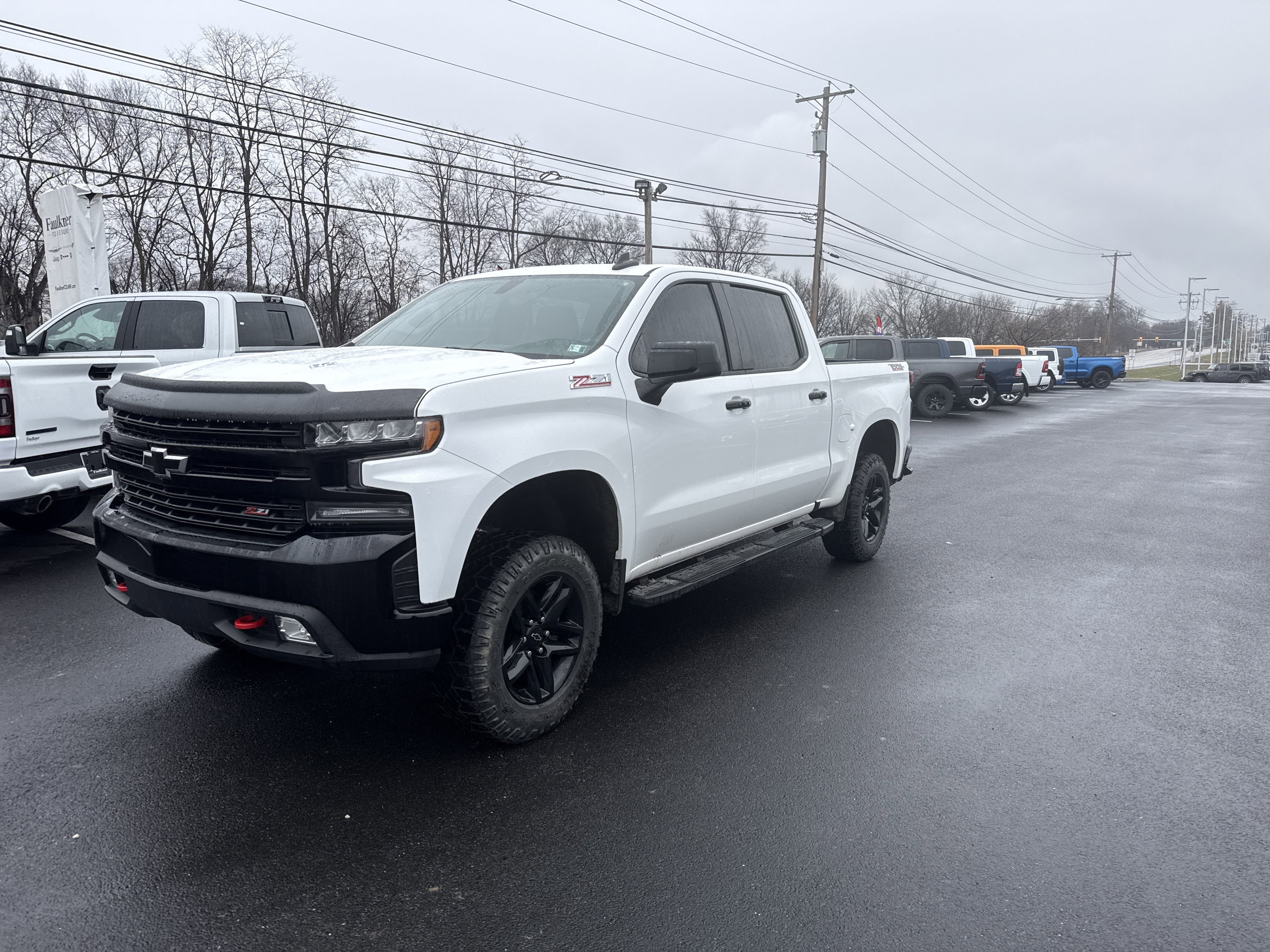Used 2021 Chevrolet Silverado 1500 LT Trail Boss w/ Bed Protection Package image 3