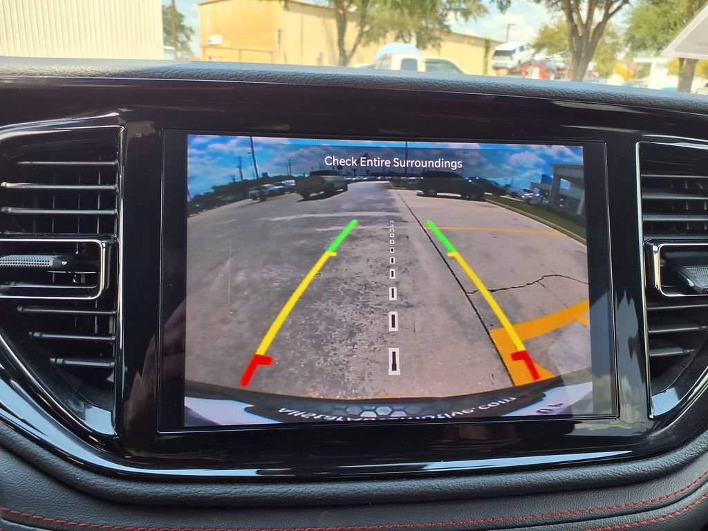 Used 2024 Dodge Durango GT RWD image 29