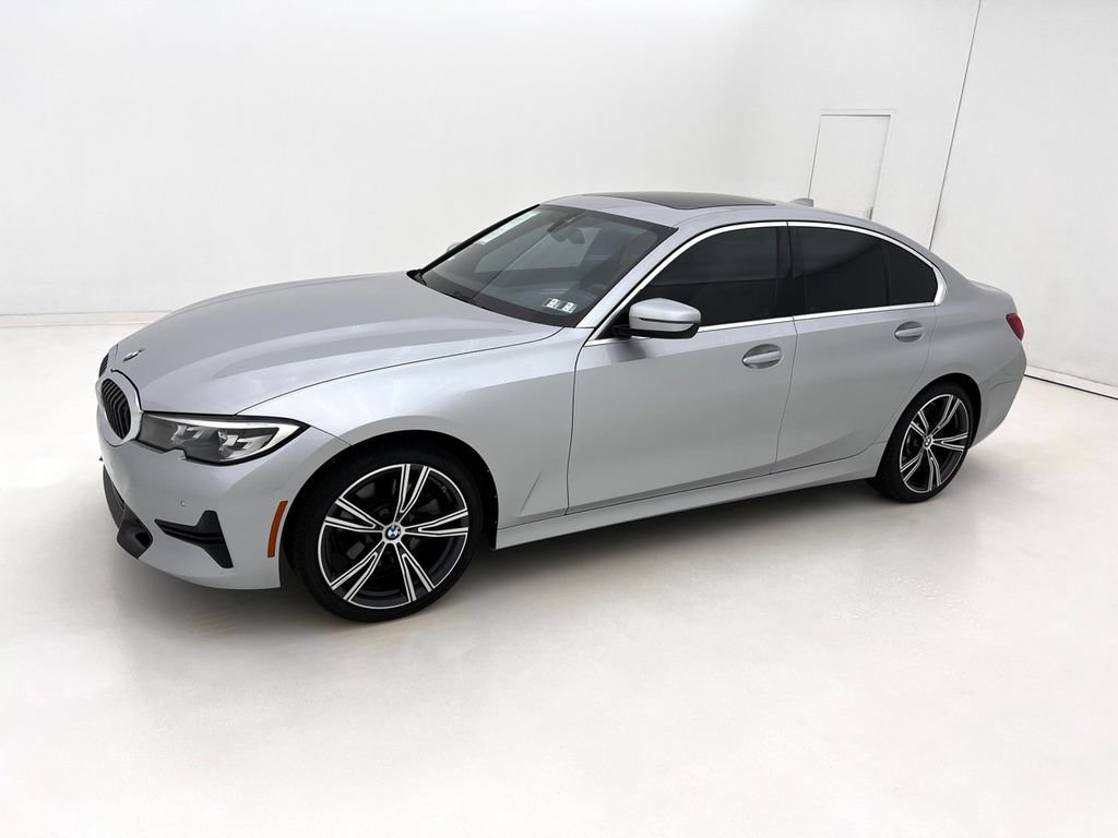 Used 2019 BMW 330i xDrive Sedan w/ Driving Assistance Package AWD/4WD image 5