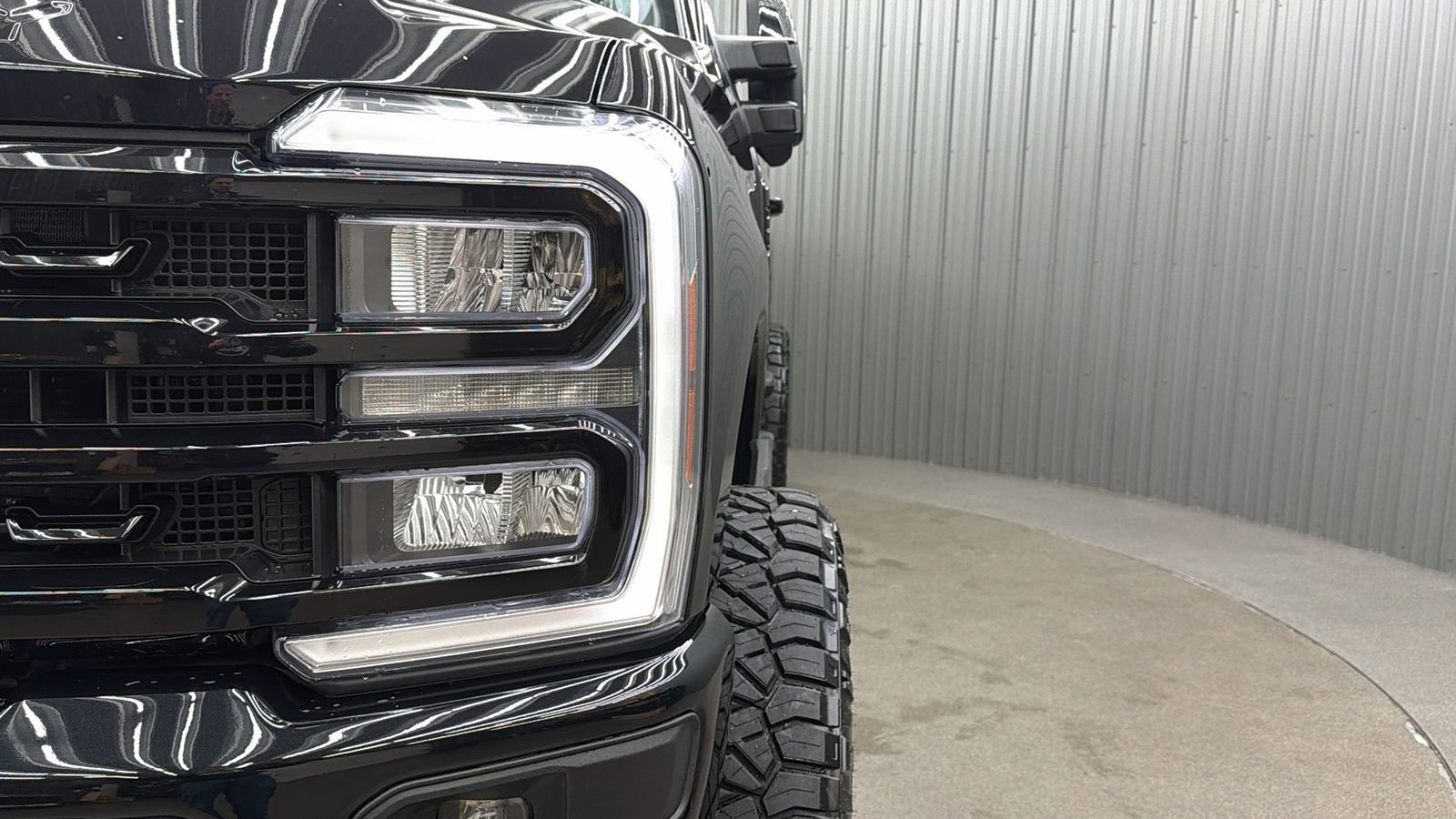 Used 2024 Ford F250 Lariat w/ Lariat Ultimate Package image 15