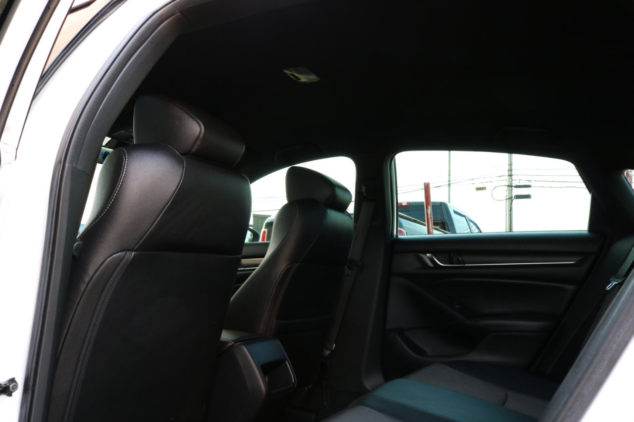 Used 2019 Honda Accord Sport image 29