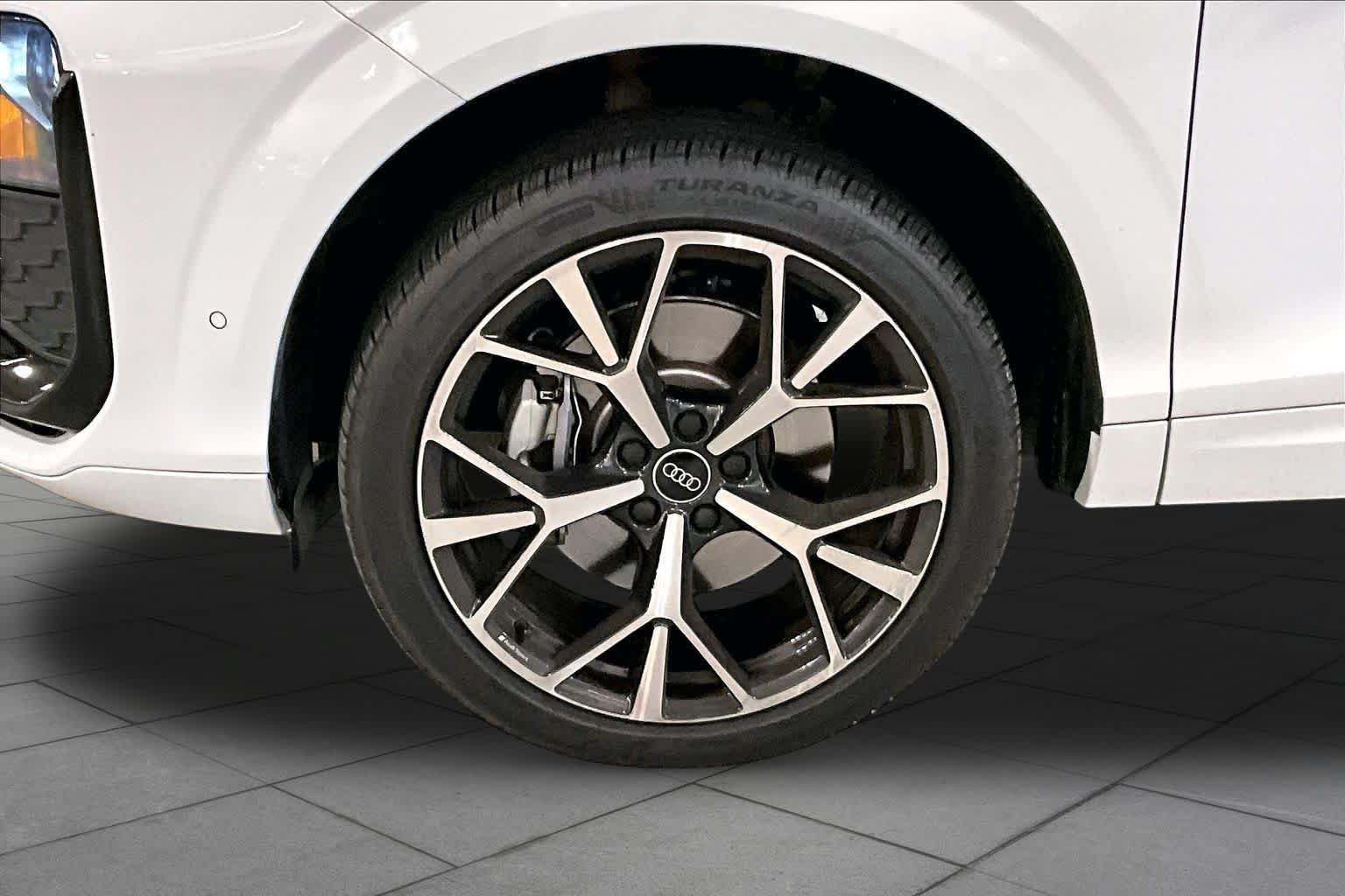 Certified 2026 Audi Q3 quattro 2.0T AWD/4WD image 11