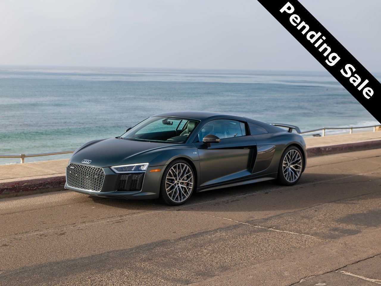 Used 2017 Audi R8 V10 plus