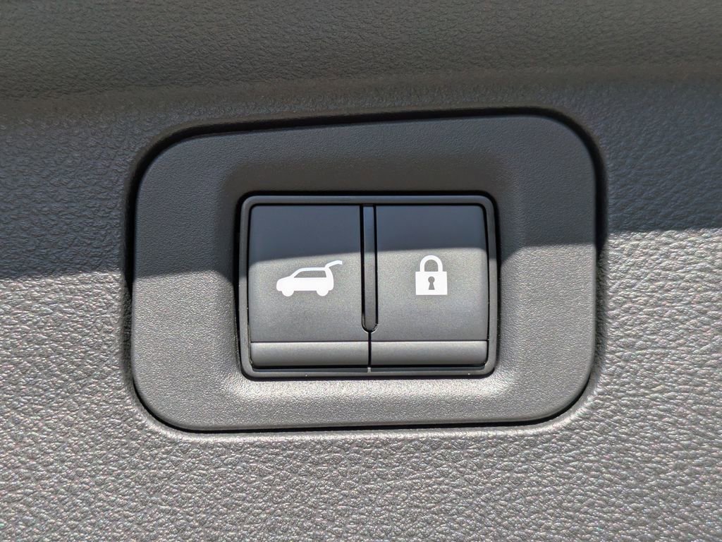 Used 2025 INFINITI QX80 Luxe image 14