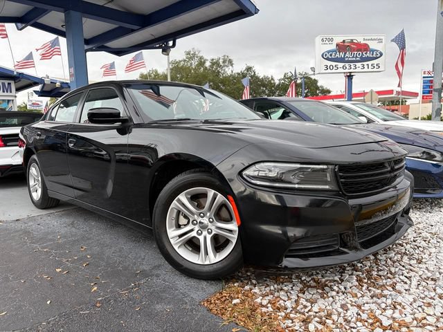 Used 2022 Dodge Charger SXT RWD image 1