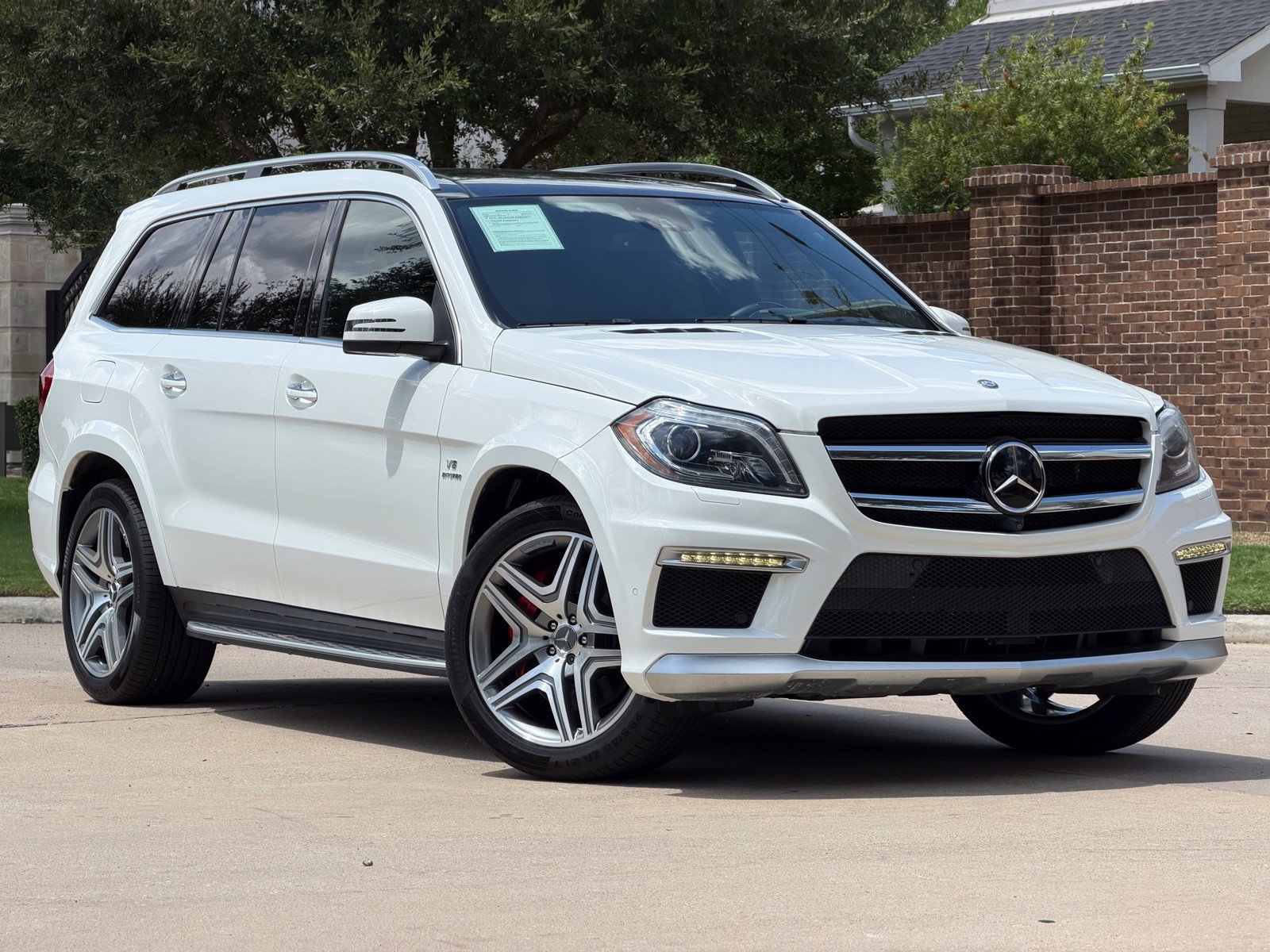 Used 2016 Mercedes-Benz GL 63 AMG 4MATIC image 1