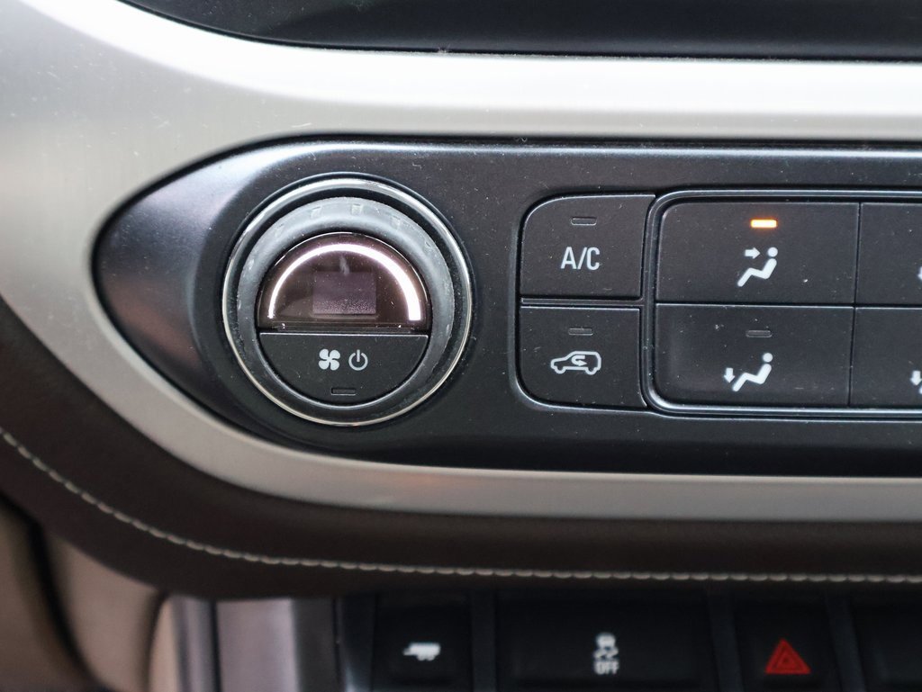 Used 2016 GMC Canyon SLE w/ SLE Convenience Package image 32