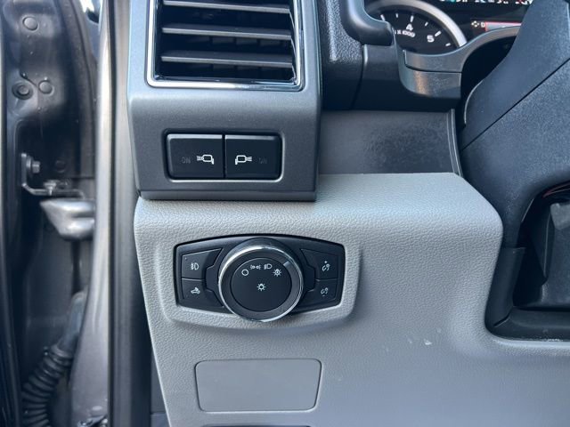 Used 2022 Ford F250 XLT w/ XLT Premium Package image 21