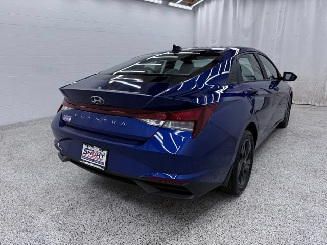 Used 2023 Hyundai Elantra SEL FWD video 2