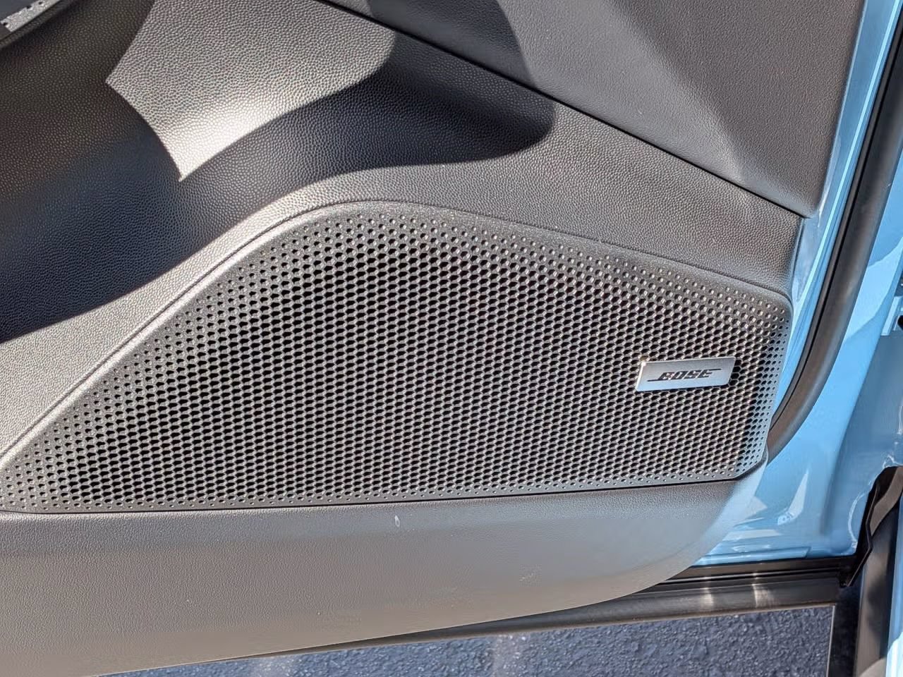 Certified 2026 Porsche Macan Electric RWD image 15