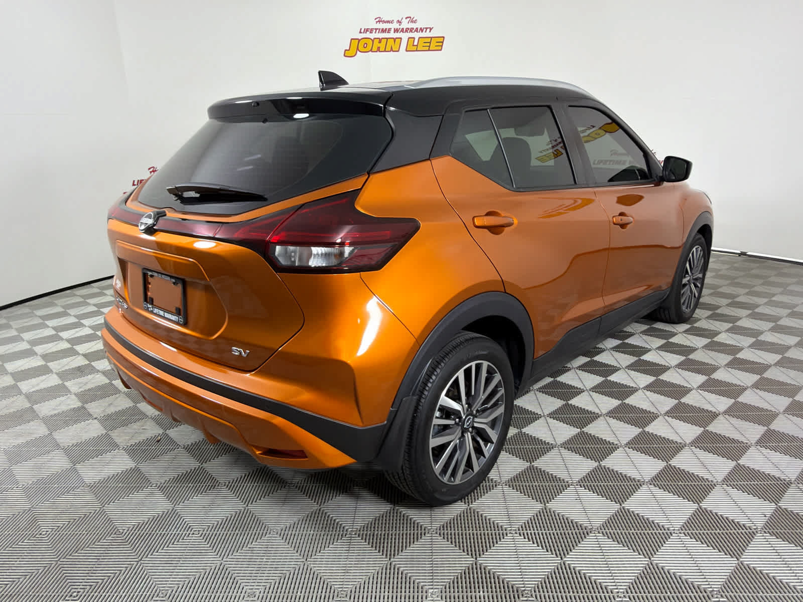 Certified 2023 Nissan Kicks SV w/ Interior Electronics Package FWD image 6