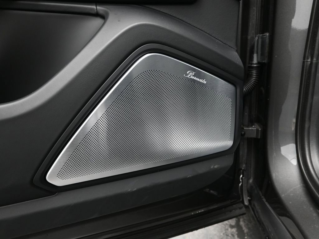 Certified 2025 Porsche Cayenne GTS image 13
