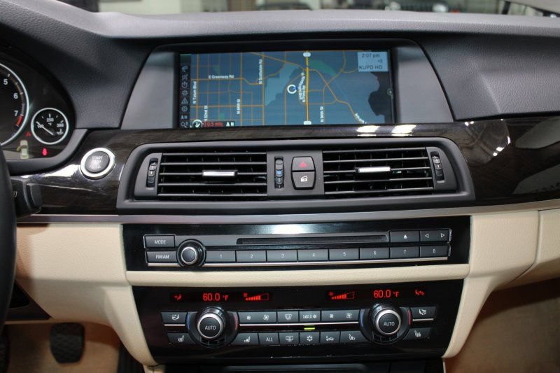 Used 2011 BMW 535i Sedan w/ Active Ventilated Seat Pkg RWD image 29