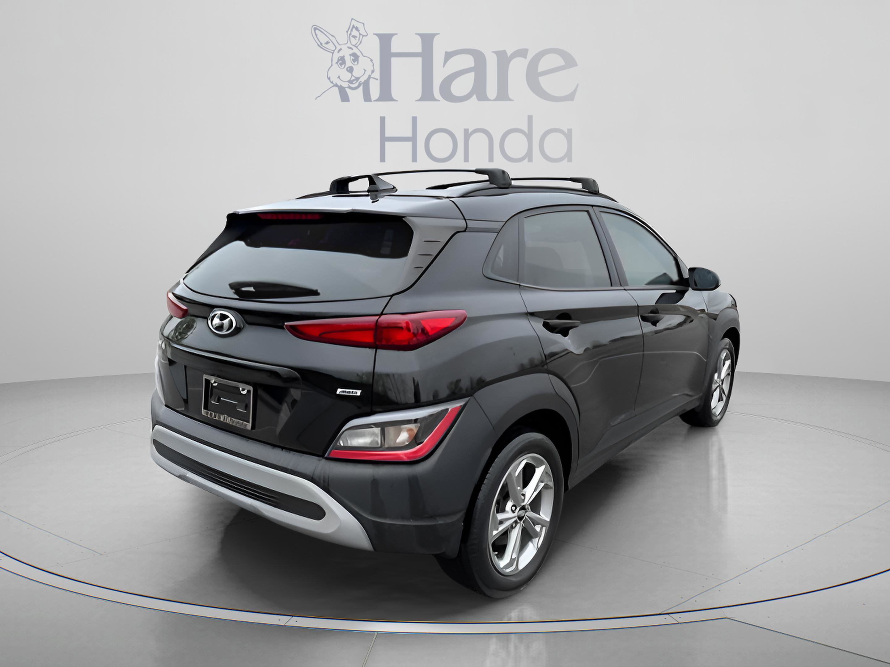 Used 2023 Hyundai Kona SEL AWD/4WD image 4