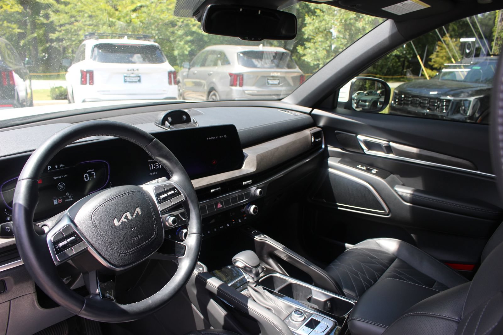 Certified 2025 Kia Telluride EX X-Line AWD/4WD image 15