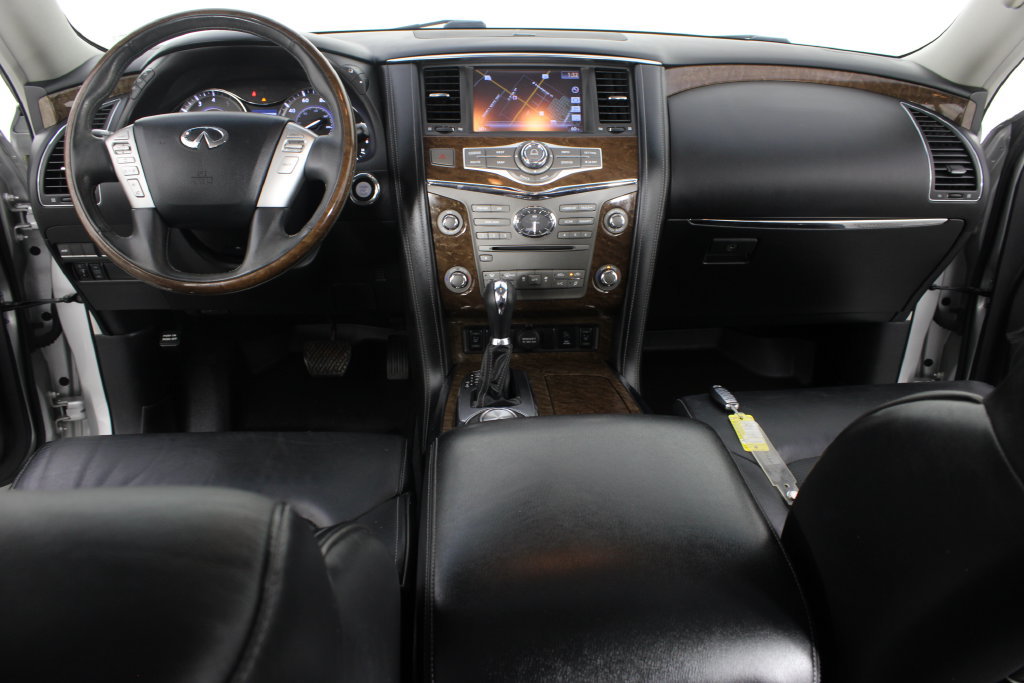 Used 2017 INFINITI QX80 4WD image 10