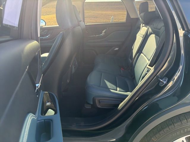 Used 2021 Lincoln Corsair Reserve image 10