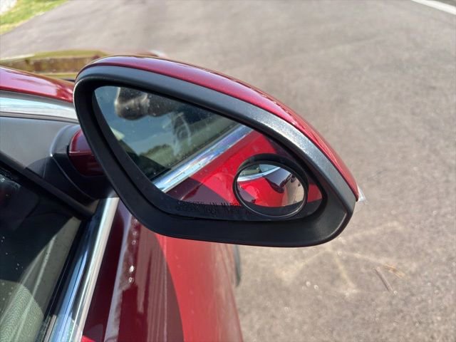 Used 2016 Buick Regal FWD image 6
