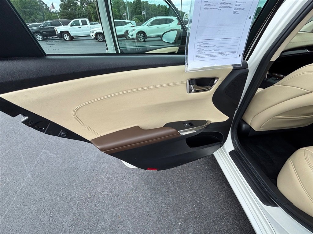 Used 2014 Toyota Avalon XLE Premium FWD image 21