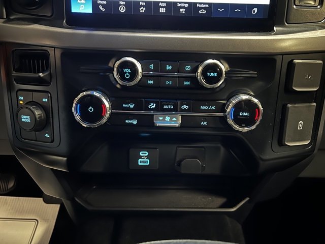 Used 2024 Ford F150 XLT image 38