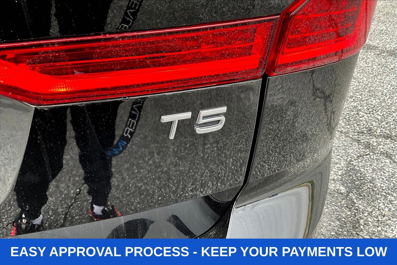 Used 2019 Volvo XC60 T5 Momentum w/ Premium Package image 30